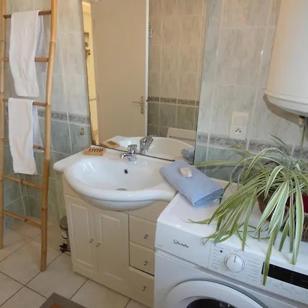 Confort 2 Ch. - Sud - Balcon Sud, Parking - Acces Direct Plage- 6 Pers. - Fr-1-540-4