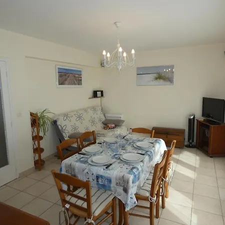 Confort 2 Ch. - Sud - Balcon Sud, Parking - Acces Direct Plage- 6 Pers. - Fr-1-540-4 *